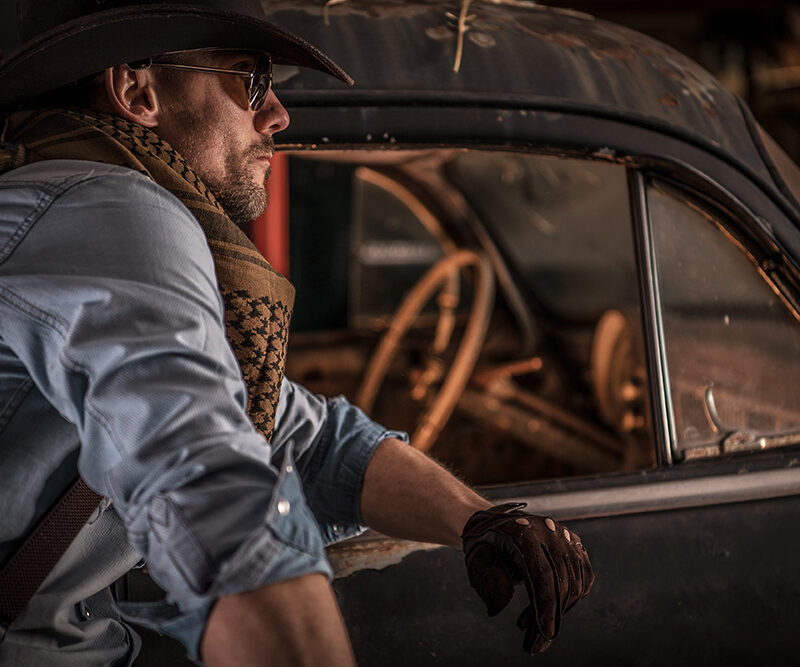 The Difference Between Dipping Tobacco and Chewing Tobacco